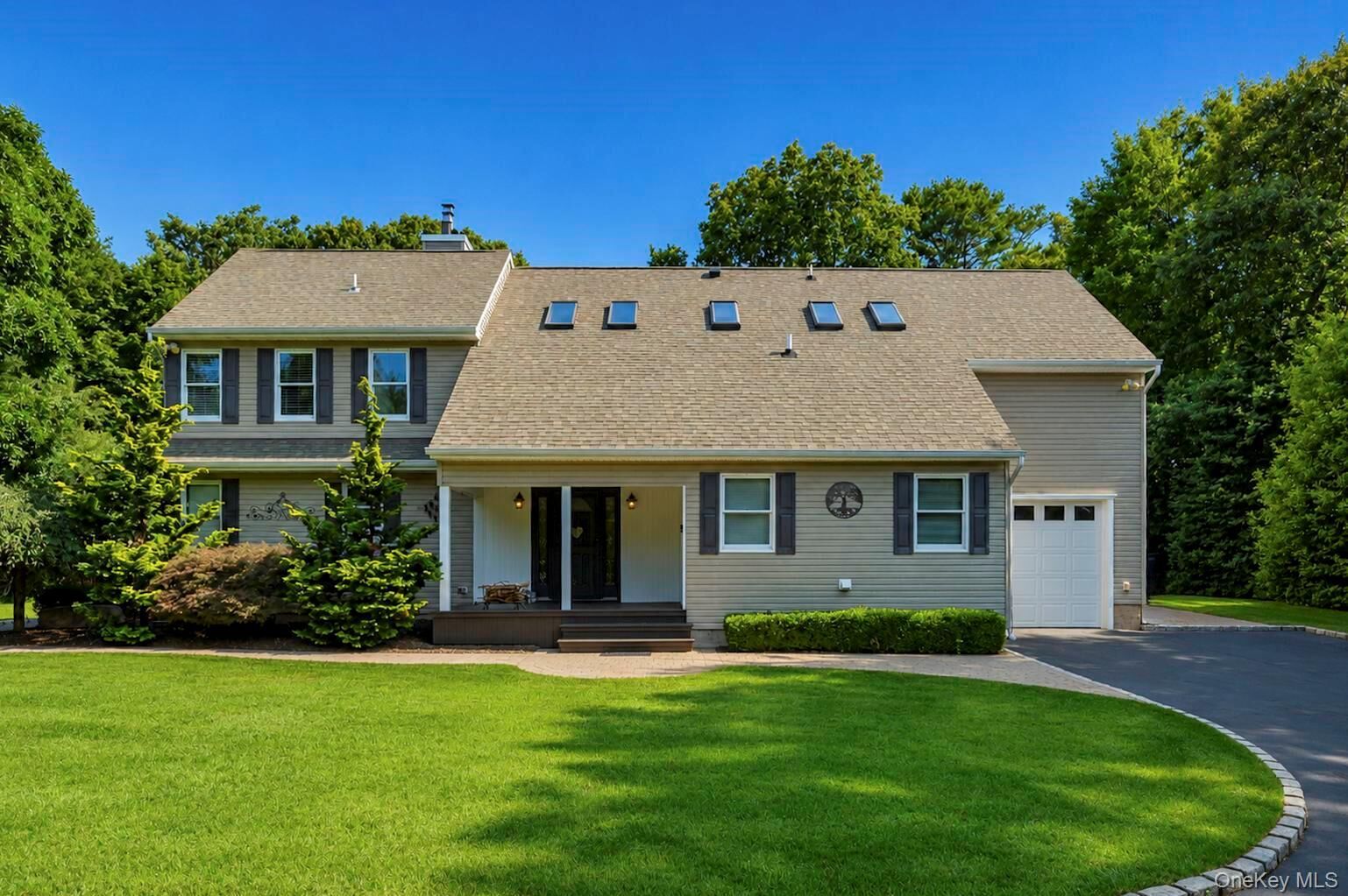 Property Photo: 98 Echo Avenue NY 11764