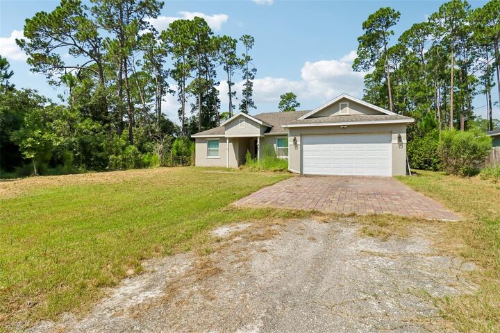 Property Photo: 1730 East Pkwy FL 32724
