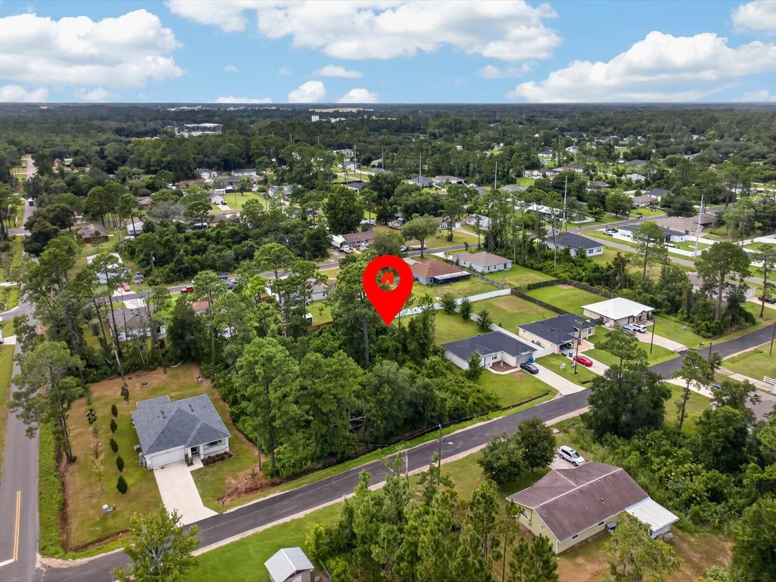 Property Photo: 6th Avenue FL 32724
