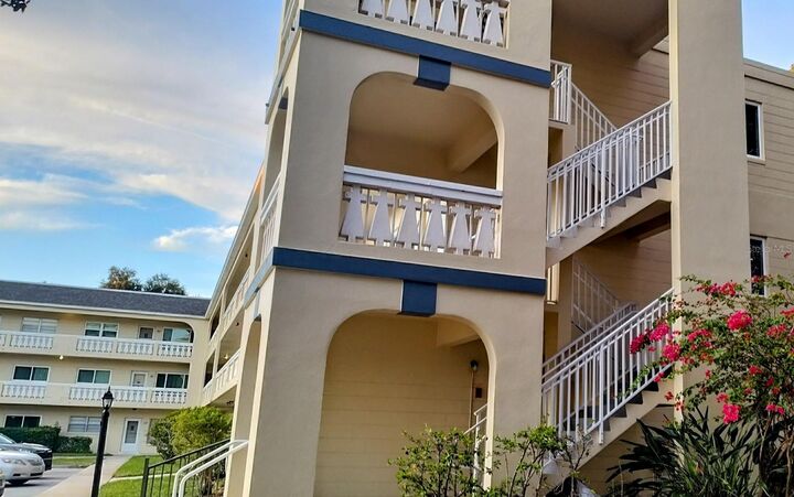 Property Photo: 2256 Spanish Drive 42 FL 33763