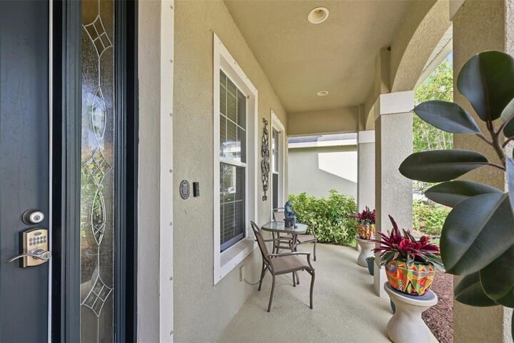 Property Photo:  11156 Spring Point Circle  FL 33579 