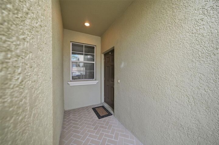 Property Photo:  9484 Trumpet Vine Loop  FL 34655 