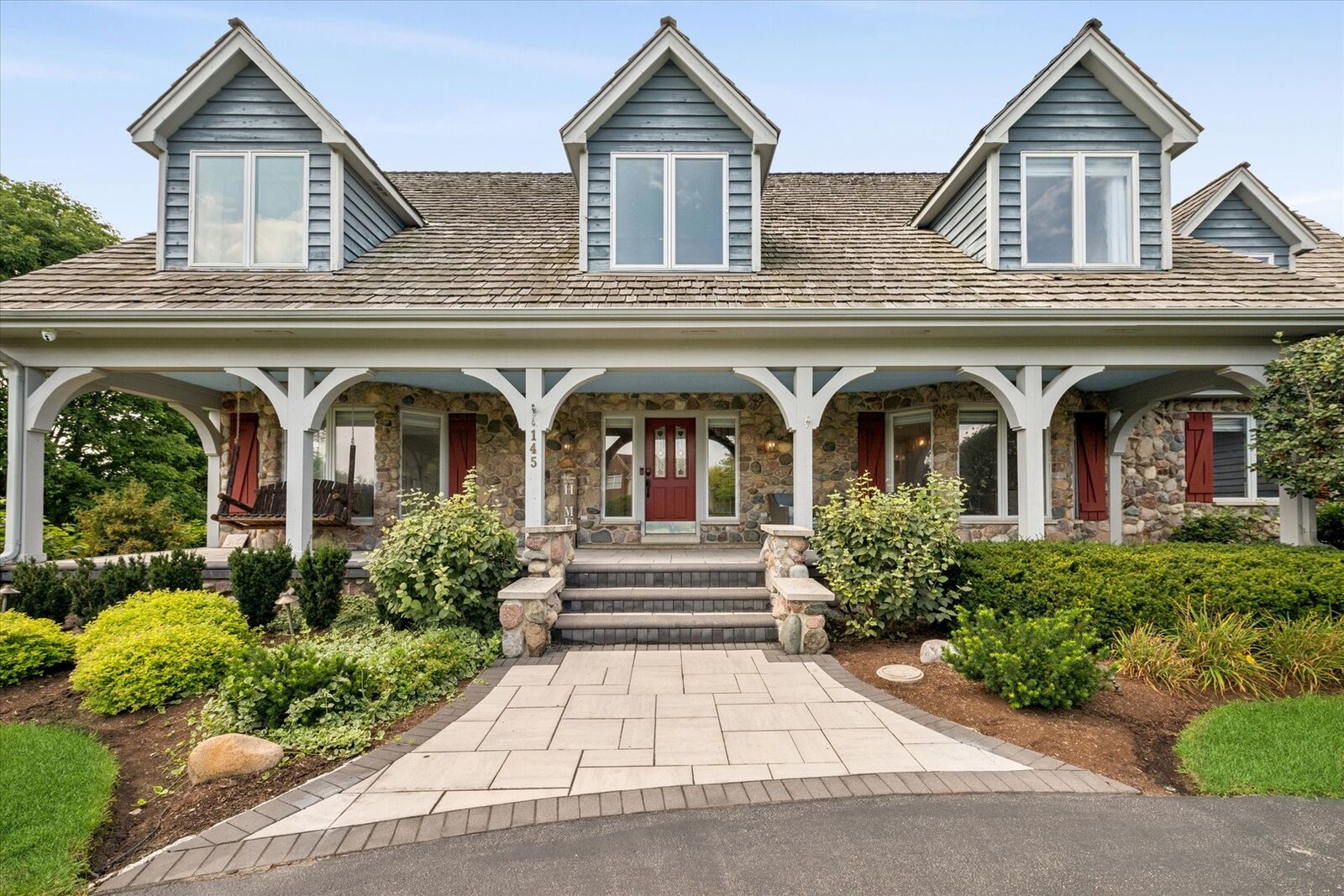 Property Photo: 145 Clover Hill Lane IL 60010