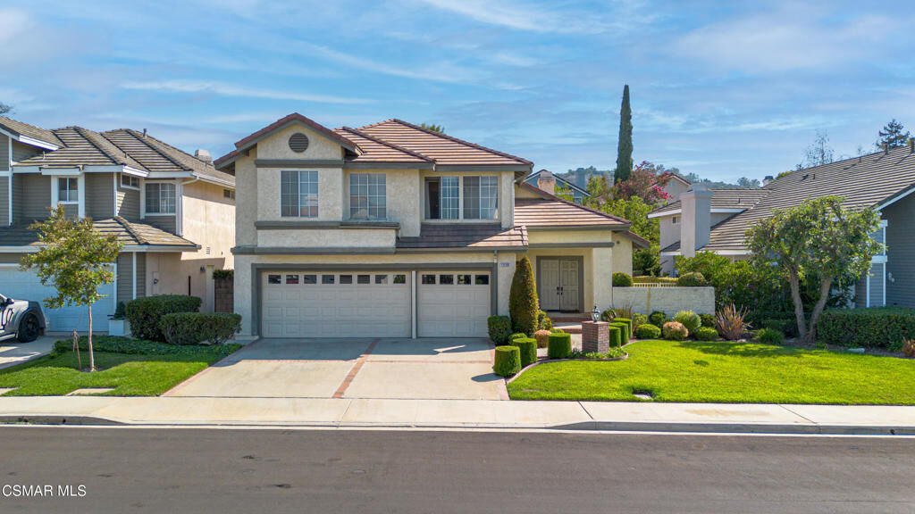 Property Photo:  12120 London Grove Court  CA 93021 
