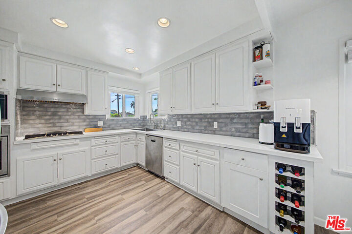 Property Photo:  10530 Dolan Avenue  CA 90241 