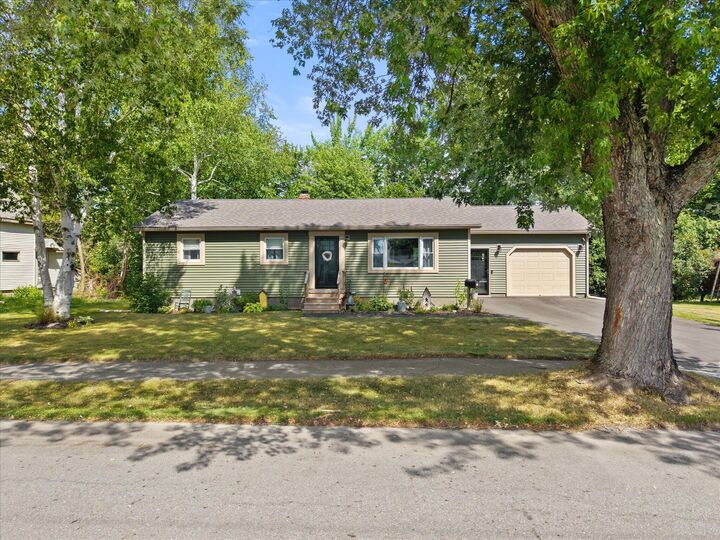 Property Photo:  71 Dartmouth Street  ME 04401 