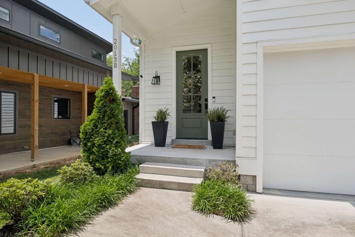 Property Photo: 2013B Hutton Dr TN 37210