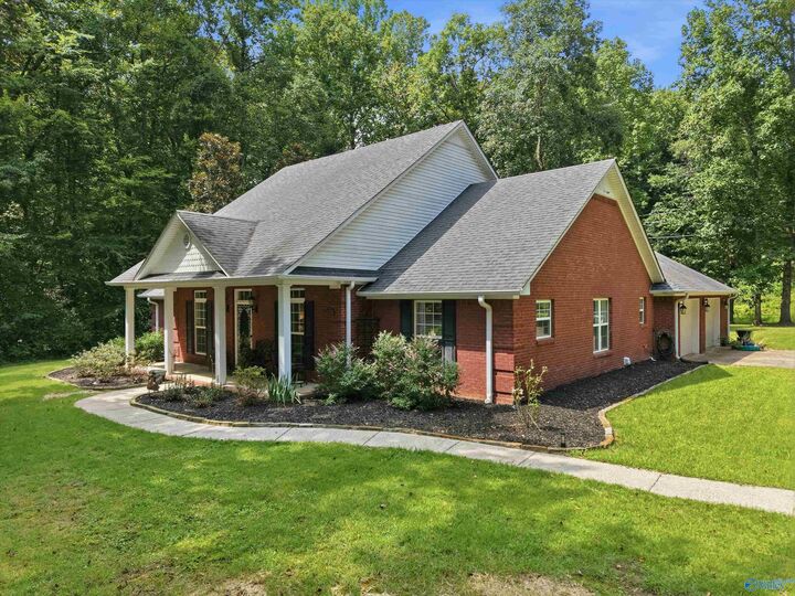 Property Photo: 708 Norton Drive AL 35613