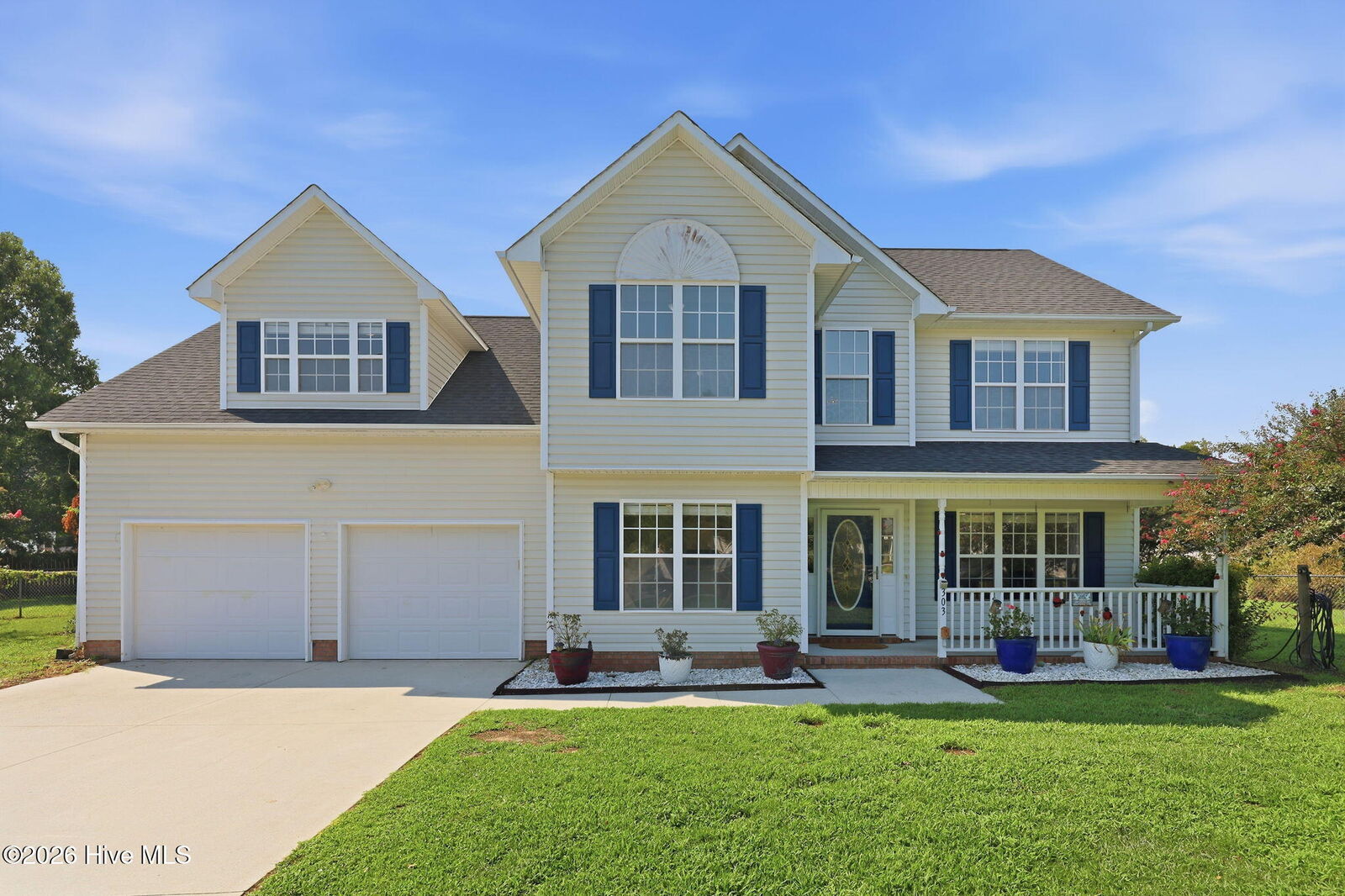 Property Photo: 303 Pommel Court NC 28540