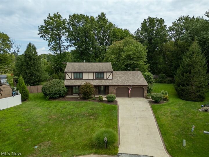 Property Photo:  124 Saddle Ridge Circle SE  OH 44484 