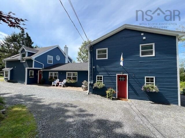 11308 Peggys Cove Road — photo 1