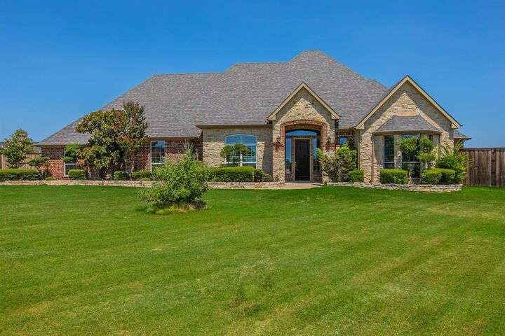 Property Photo:  3133 Belmont Lane  TX 75160 