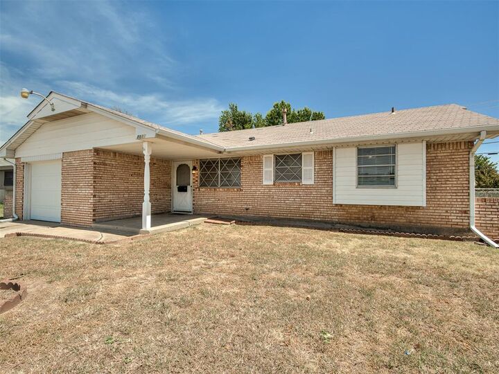 Property Photo:  8012 S Villa Avenue  OK 73159 