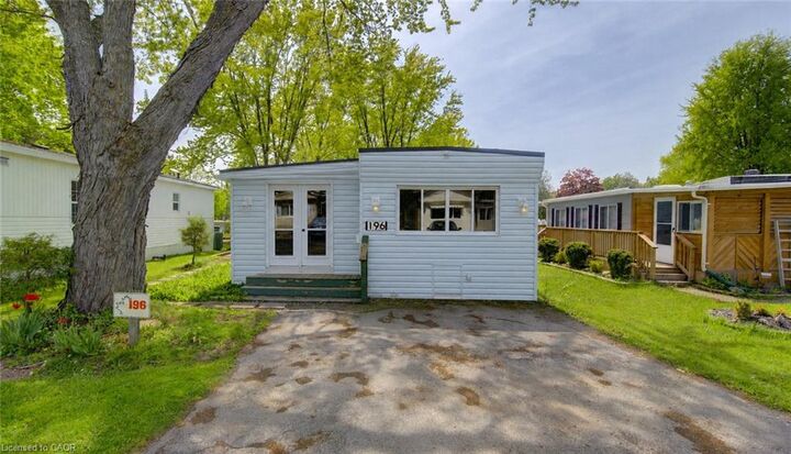 Property Photo:  580 Beaver Creek Road 196  ON N2J 3Z4 