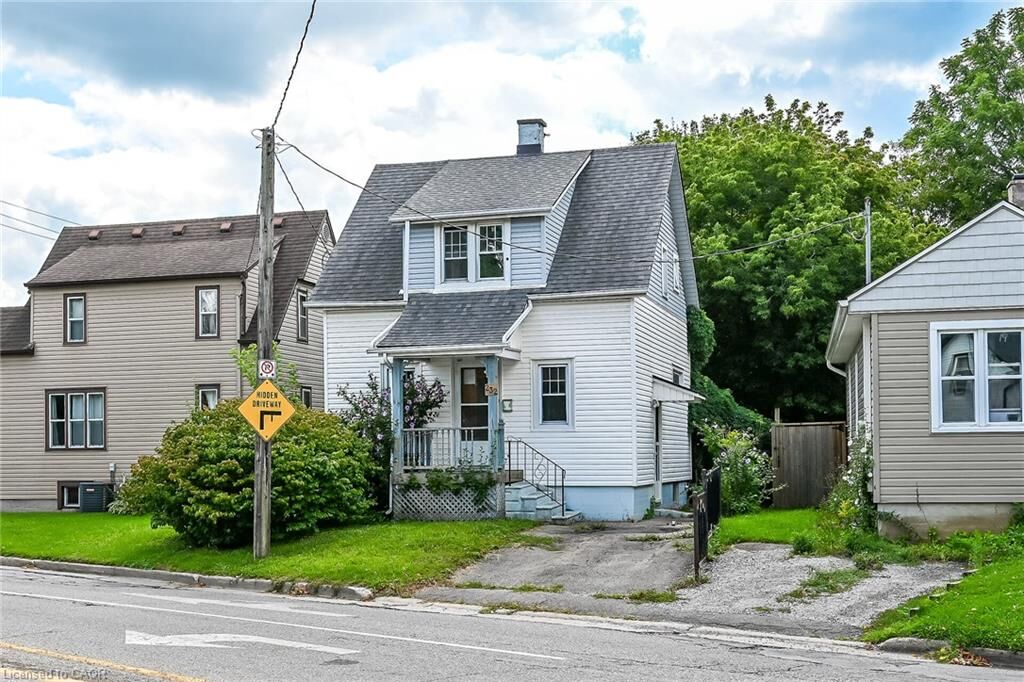 Property Photo:  232 Cedar Street  ON N3Y 2H7 
