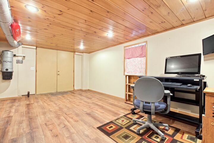 Property Photo:  18 Gordon Rd  MA 01864 