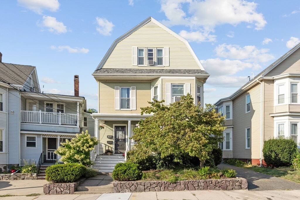 Property Photo:  7 Short Street 1  MA 02176 