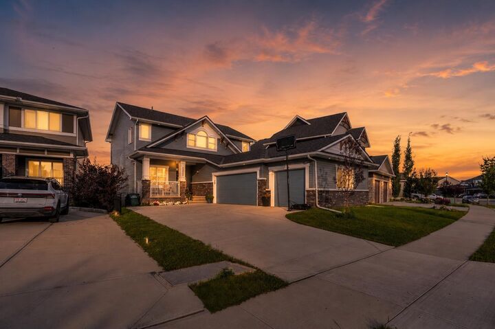 Property Photo: 1315 Bayside Drive SW AB T4B 4G7