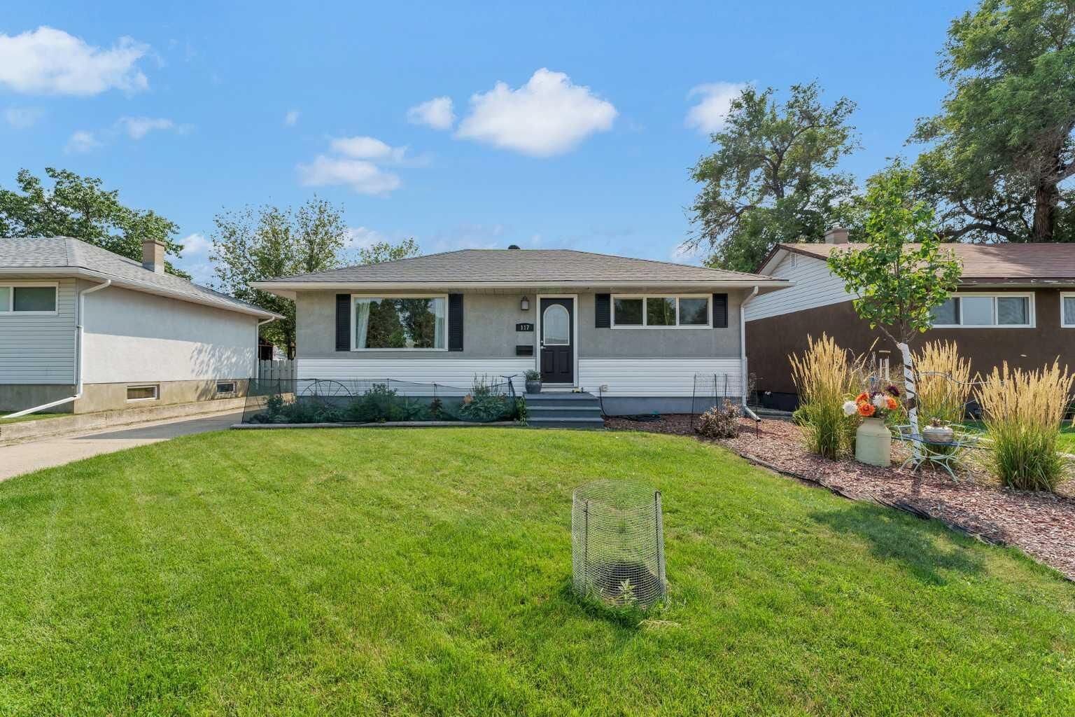 Property Photo: 117 14 Street NW AB T1A 6R5
