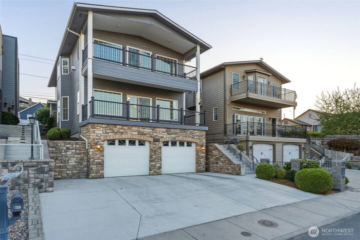 Property Photo: 682 College Street OR 97862