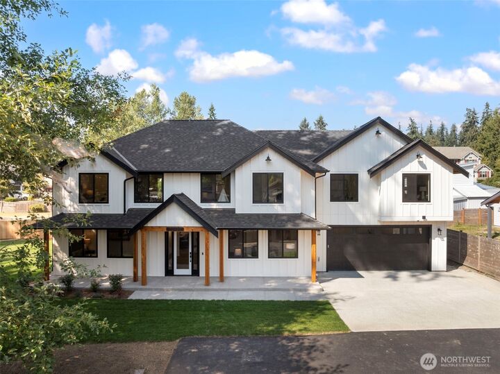Property Photo:  20101  75th Avenue NE  WA 98028 