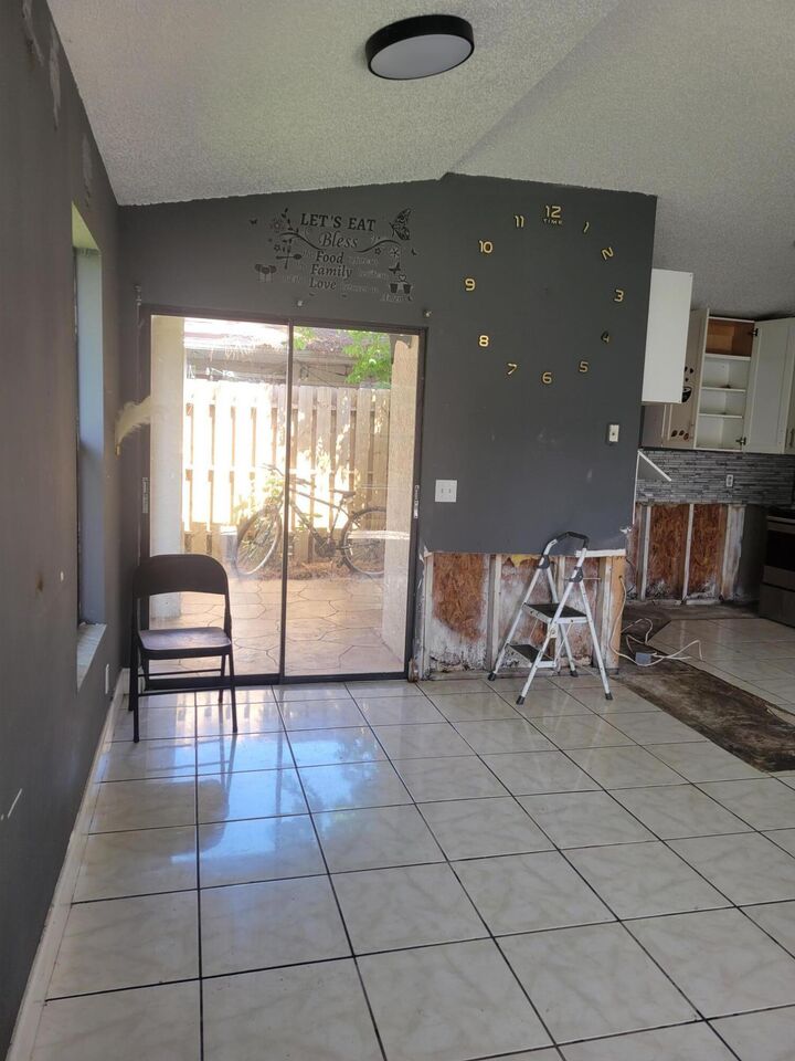 Property Photo: 2837 Stoneway Lane D FL 34982