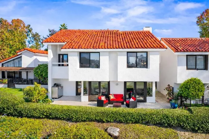 Property Photo:  629 Camino Ynez  CA 92075 