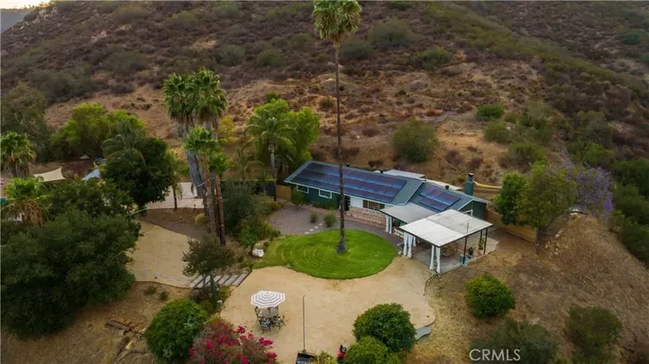 Property Photo: 117 La Cresta CA 92019