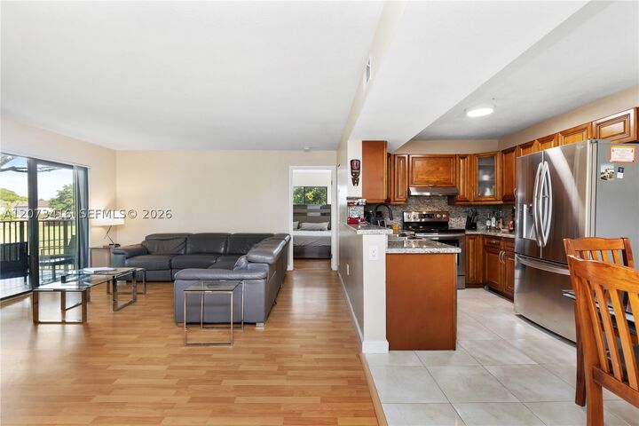 Property Photo: 400 Palm Cir W 208 FL 33025