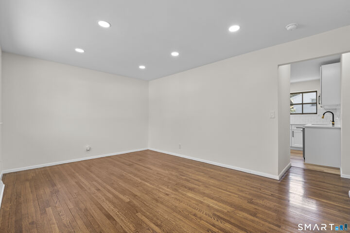 Property Photo:  63 Eileen Road  CT 06516 