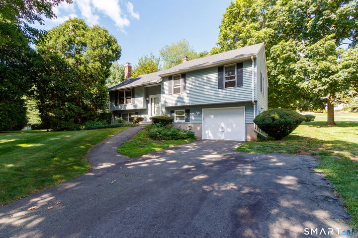 Property Photo:  54 Valley View Drive 54  CT 06518 