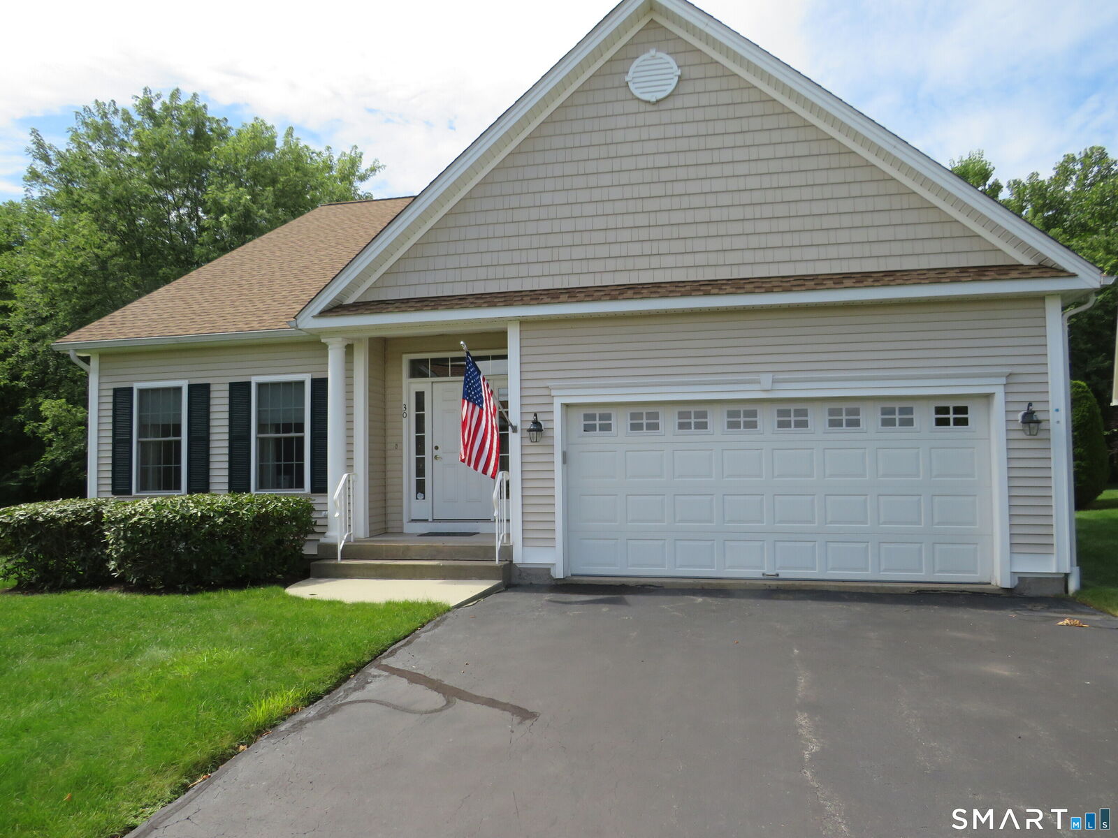 Property Photo:  30 Truman Way 30  CT 06067 