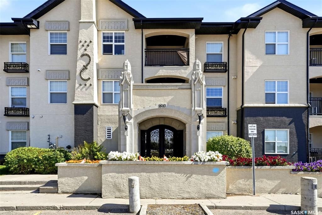 Property Photo:  1610 Dakota Drive 205  SK S4Z 0A5 