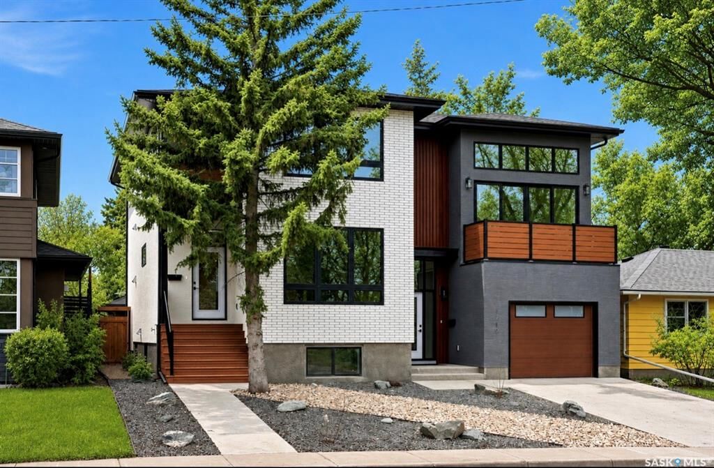 Property Photo: 3917 Qu'Appelle Drive SK S4S 0E1