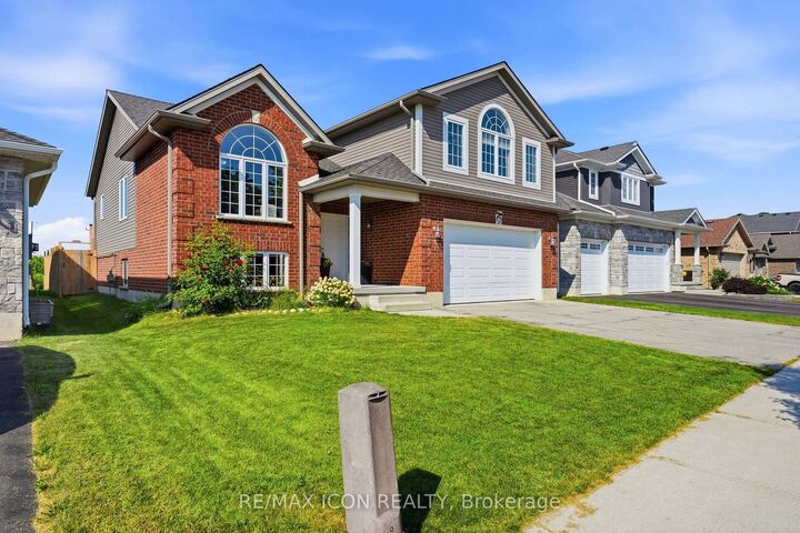Property Photo: 146 Jacob Street W ON N0B 2R0