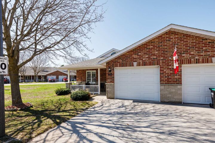 Property Photo:  275 Huron Street 49  ON L0M 1S0 