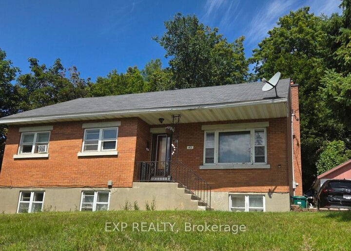 43 Lavergne Street — photo 1