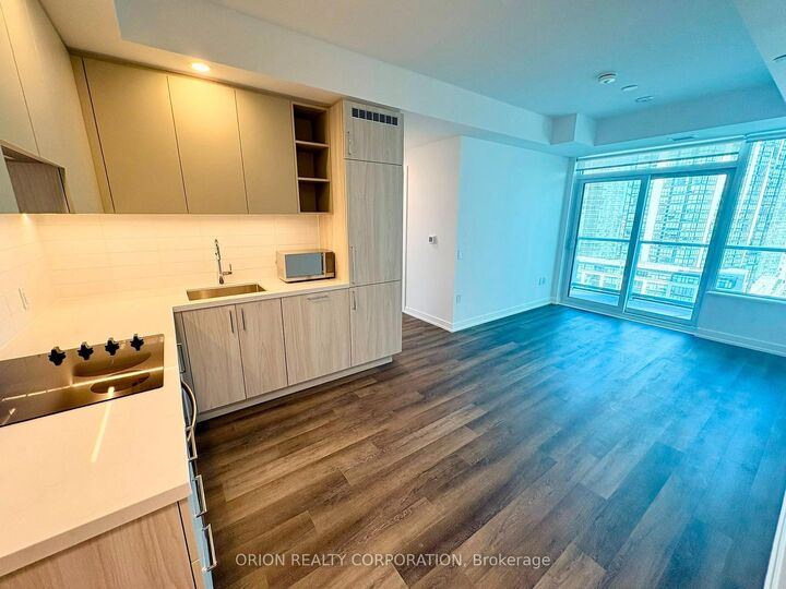 Property Photo:  21 Meadowdale Road 1105  ON L4K 0H6 