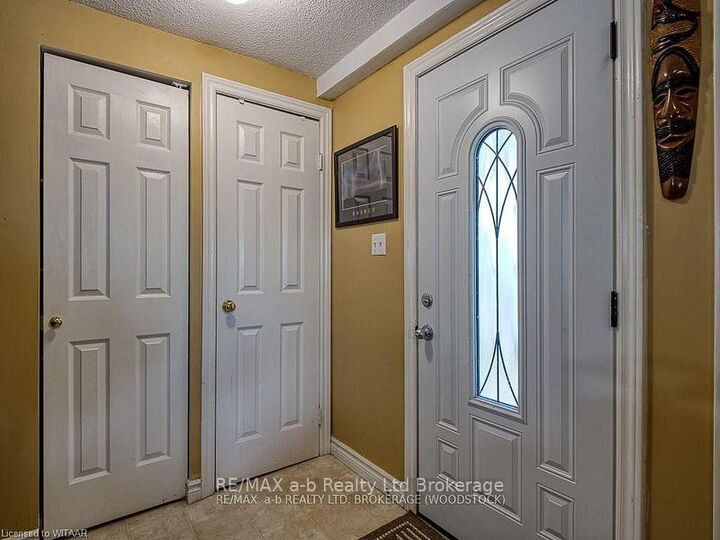 Property Photo:  596101 Highway 59     18 Tropicana Crescent  ON N4S 7W1 