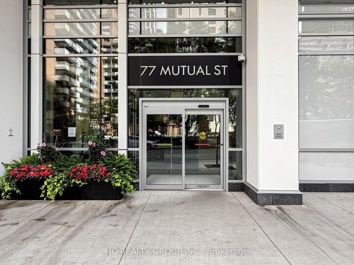 77 Mutual Street 2703 — photo 1