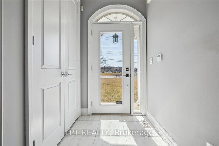 Property Photo: 1 Dorchester Boulevard S ON L2M 0B8