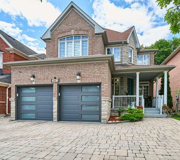 Property Photo: 382 Via Campanile N/A ON L4H 0N6