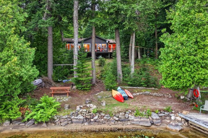 1052 Skin Lake Drive — photo 1