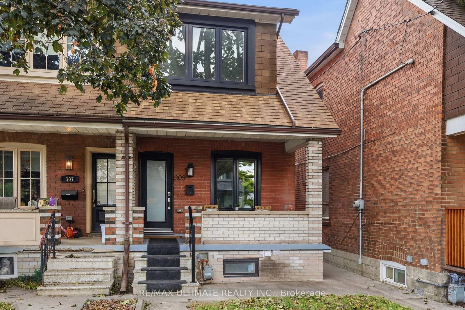 Property Photo:  305 Winona Drive  ON M6C 3S8 