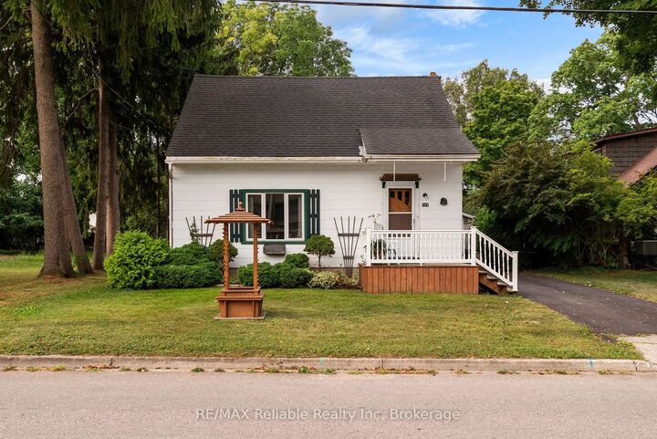 Property Photo:  137 James Street  ON N0K 1W0 