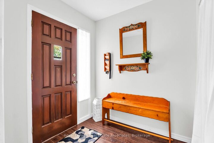Property Photo: 81 Glenmore Crescent ON L6S 1H9