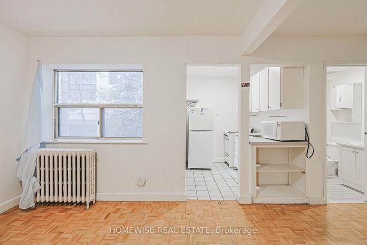 Property Photo:  33 Maitland Street 308  ON M4Y 1C8 