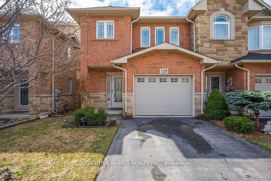 Property Photo: 129 Periwinkle Drive ON L0R 1P0