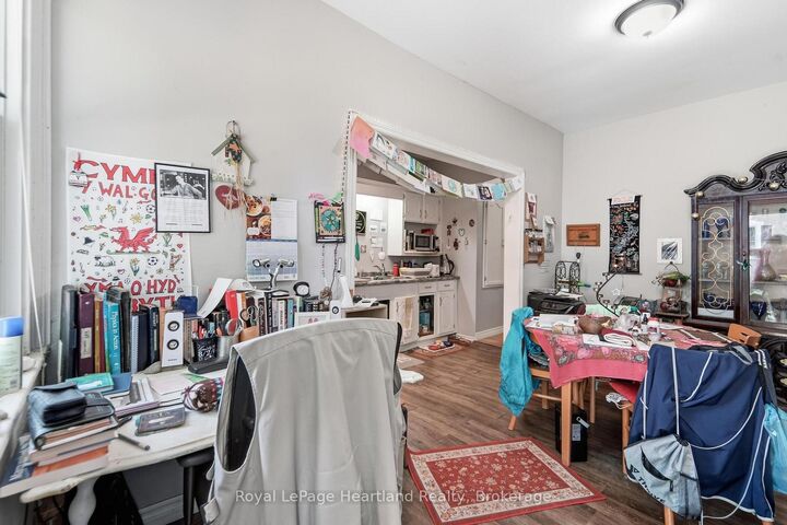 Property Photo: 132 Queen Street ON N0M 1L0