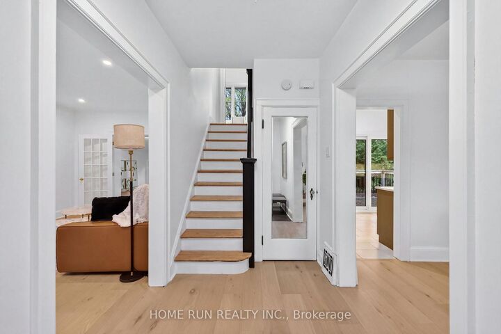 Property Photo:  131 Acacia Avenue  ON K1M 0R2 